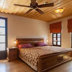 Luxurious Venetian 3 Floor House In The Old Port *