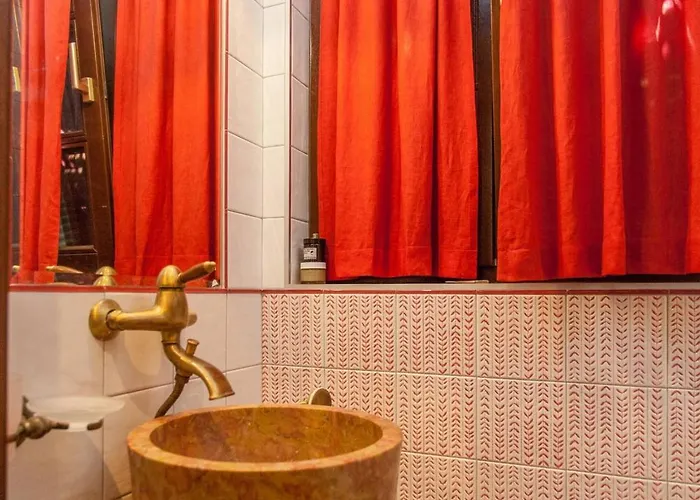 Сasa de vacaciones Luxurious Venetian 3 Floor House In The Old Port La Canea