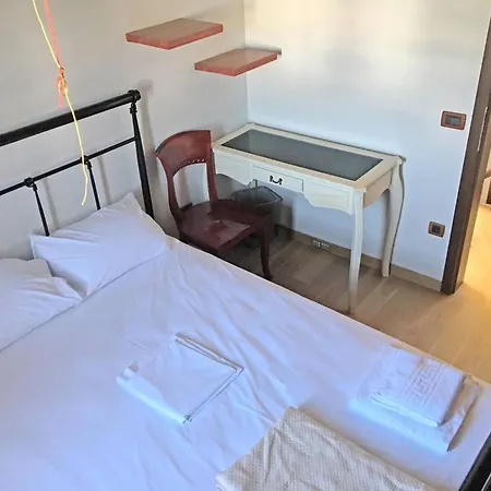 Luxurious Venetian 3 Floor House In The Old Port *